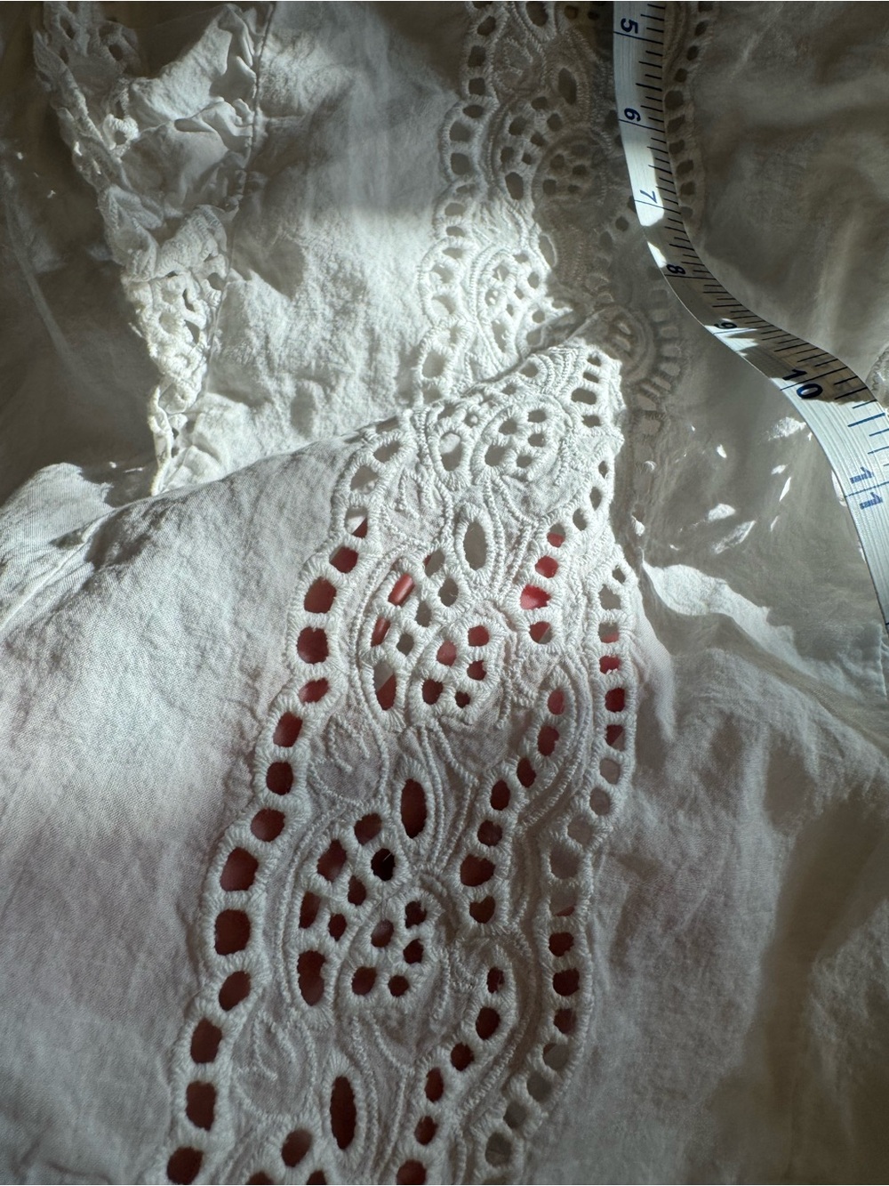 H&M White Eyelet Lace Flutter Sleeve Top Size XS - Picture 14 of 16